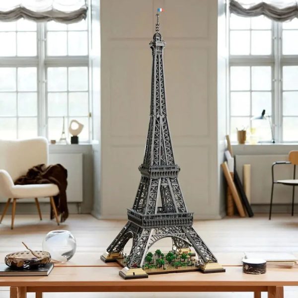 10001 Pcs Large Eiffel Tower Building Blocks 10001 Pcs Large Eiffel Tower Building Blocks