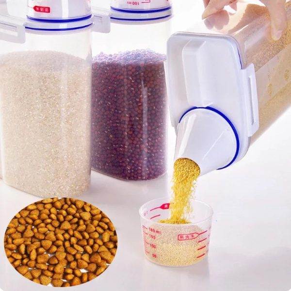 1.5kg/2kg Dog Cat Food Pail Plastic Storage Tank with Measuring Cup Container 1.5kg/2kg Dog Cat Food Pail Plastic Storage Tank with Measuring Cup Container