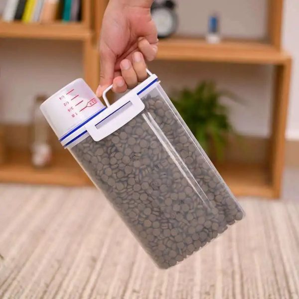 1.5kg/2kg Dog Cat Food Pail Plastic Storage Tank with Measuring Cup Container 1.5kg/2kg Dog Cat Food Pail Plastic Storage Tank with Measuring Cup Container
