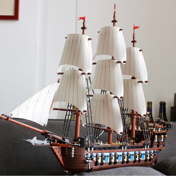 1664pcs Pirates Ship Imperial Caribbean Building Blocks Set 1664pcs Pirates Ship Imperial Caribbean Building Blocks Set