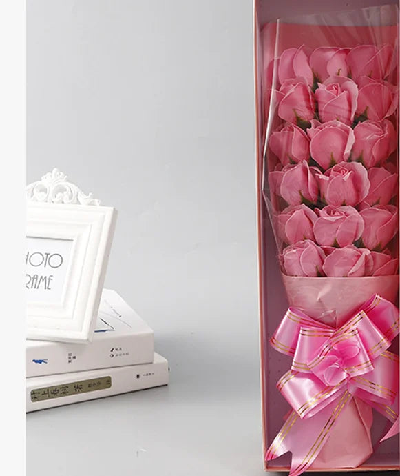 18PCS Soap Flower Bouquet Gift Box for Valentine’s Day