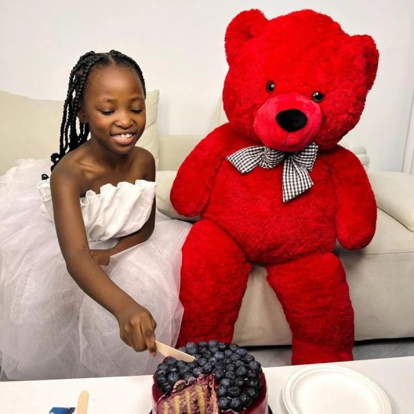47-Inch Giant Red Teddy Bear Plush Toy Soft and Fluffy Stuffed Animal for Gifts 47-Inch Giant Red Teddy Bear Plush Toy Soft and Fluffy Stuffed Animal for Gifts
