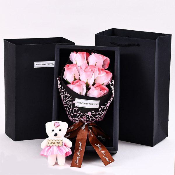 7-Head Rose Bouquet with Little Bear Gift Box Handmade Artificial Flowers for Valentine's Day and Special Occasions 7-Head Rose Bouquet with Little Bear Gift Box Handmade Artificial Flowers for Valentine's Day and Special Occasions