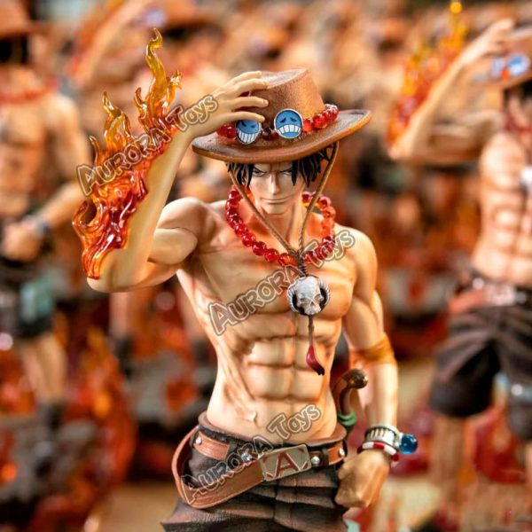 9.44in/24cm Anime One Piece Figure 9.44in/24cm Anime One Piece Figure