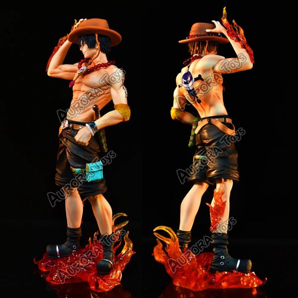 9.44in/24cm Anime One Piece Figure 9.44in/24cm Anime One Piece Figure