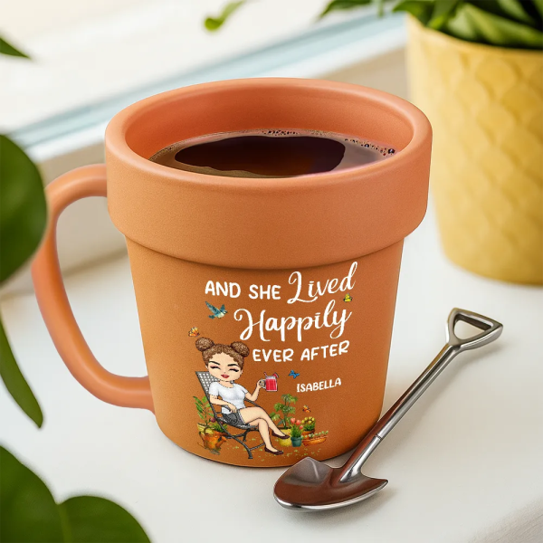A Girl Who Loves Gardening - Personalized Plant Pot Ceramic Mug A Girl Who Loves Gardening - Personalized Plant Pot Ceramic Mug