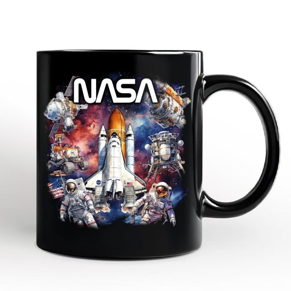 Artistic NASA Handcrafted Christmas Personalized Mug, Astronaut in Outer Space with the Planets Gift with Custom Name Artistic NASA Handcrafted Christmas Personalized Mug, Astronaut in Outer Space with the Planets Gift with Custom Name