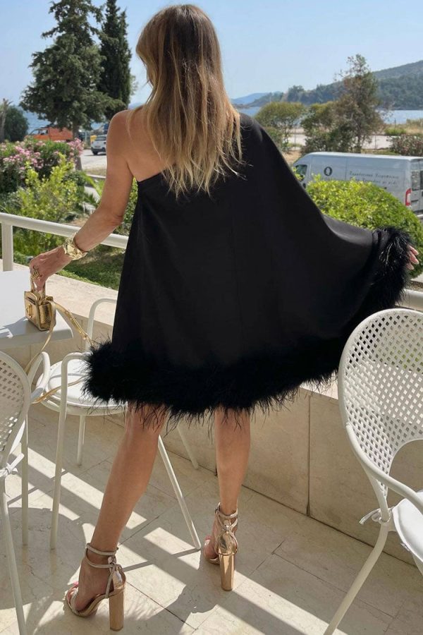 Asymmetrical One Shoulder Feather Trim A Line Party Mini Dress - Black Asymmetrical One Shoulder Feather Trim A Line Party Mini Dress - Black