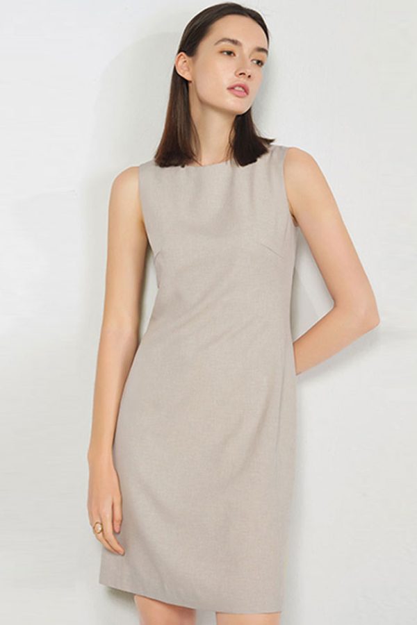 Chic Round Neck Solid Color Fitted Sleeveless Mini Dress - Khaki Chic Round Neck Solid Color Fitted Sleeveless Mini Dress - Khaki