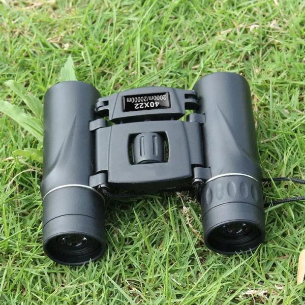 Compact High-Magnification Binoculars With Dual Focus Compact High-Magnification Binoculars With Dual Focus