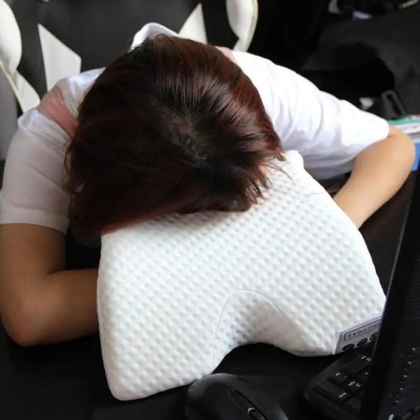 Curved Orthopedic Memory Foam Pillow Curved Orthopedic Memory Foam Pillow