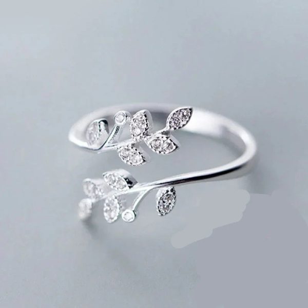 Delicate Adjustable 925 Sterling Silver Ring with Cubic Zirconia Delicate Adjustable 925 Sterling Silver Ring with Cubic Zirconia