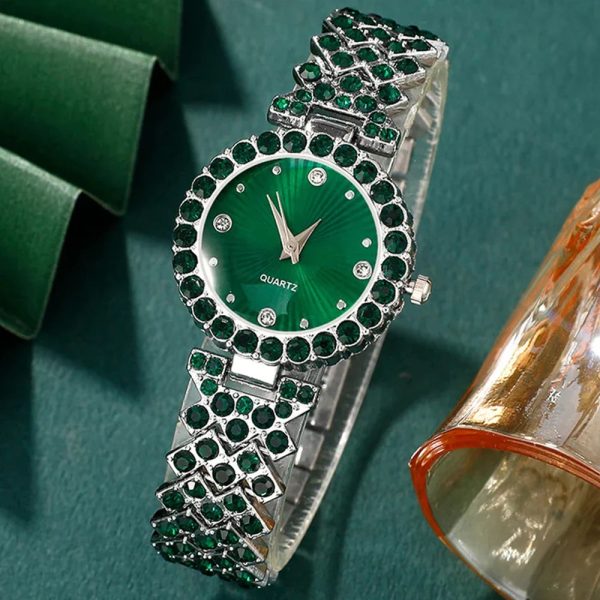 Elegant Heart Rhinestone Watch and Jewelry Set Elegant Heart Rhinestone Watch and Jewelry Set