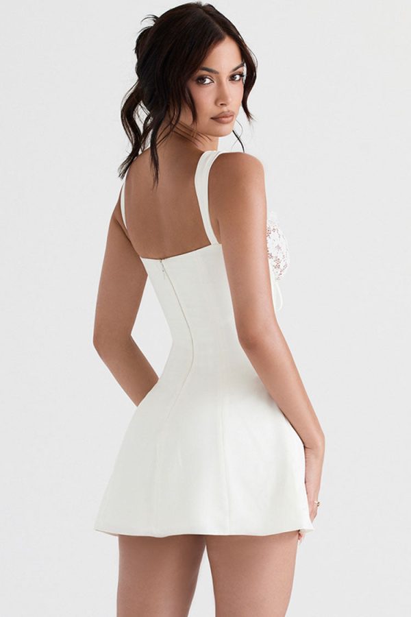Feminine Lace Trim Sweetheart Tie Front Satin Mini Sundress - White Feminine Lace Trim Sweetheart Tie Front Satin Mini Sundress - White
