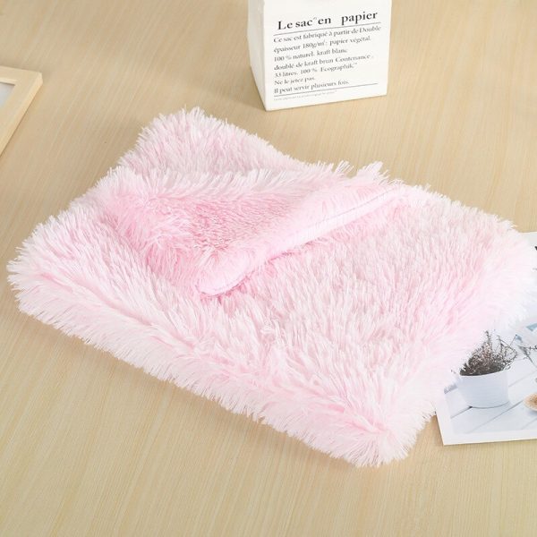 Fluffy Plush Pet Blanket Fluffy Plush Pet Blanket