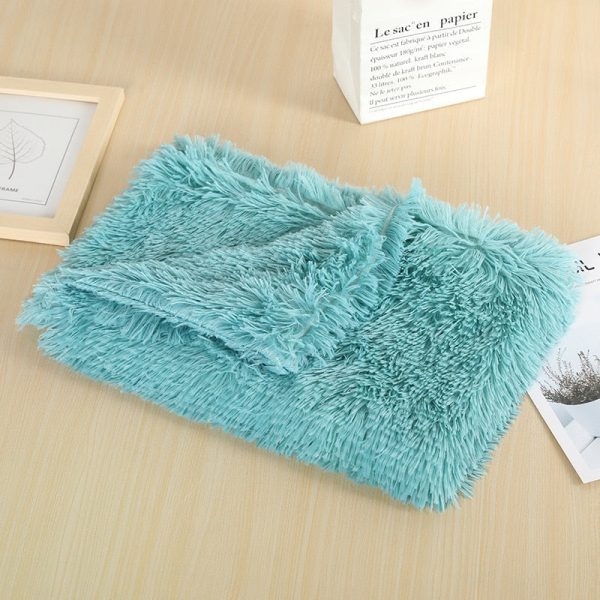 Fluffy Plush Pet Blanket Fluffy Plush Pet Blanket