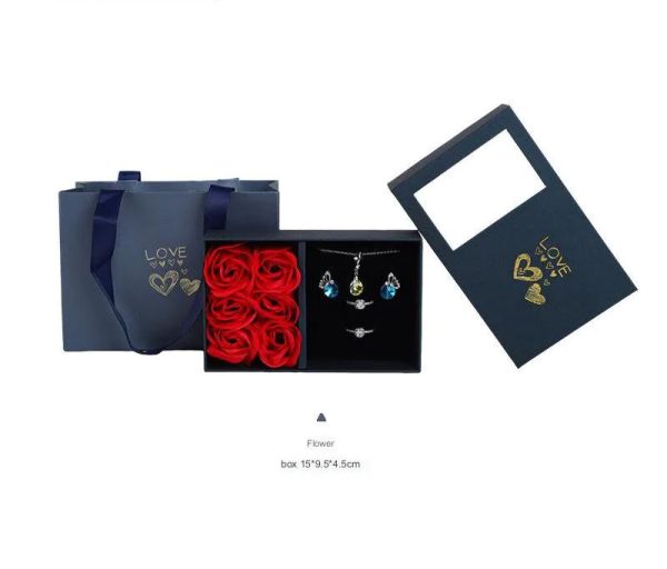 Four-Leaf Clover & Heart Necklace Gift Set - Dainty Gold Jewelry Four-Leaf Clover & Heart Necklace Gift Set - Dainty Gold Jewelry