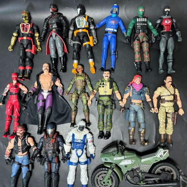 GI Joe Classified Mindbender Snake Eyes Action Figure