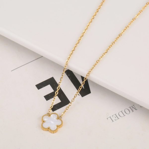 Gold Plated Five Leaf Flower Adjustable Bracelet Gold Plated Five Leaf Flower Adjustable Bracelet