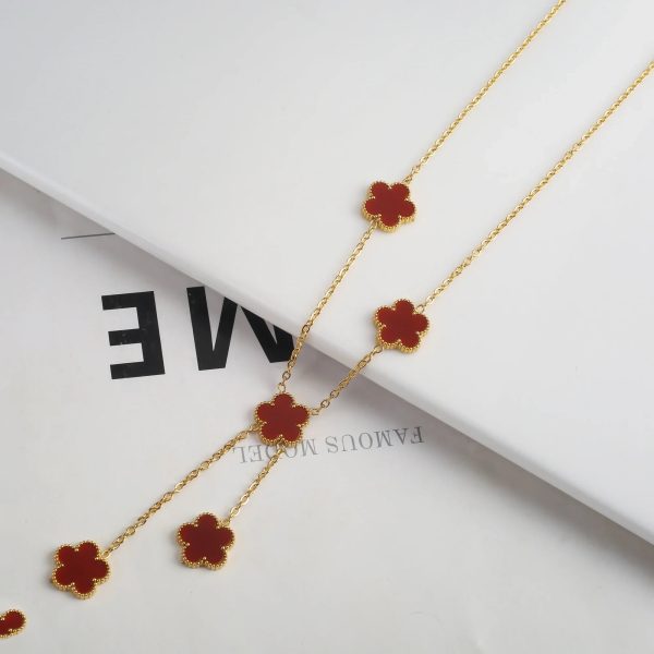 Gold Plated Five Leaf Flower Adjustable Bracelet Gold Plated Five Leaf Flower Adjustable Bracelet