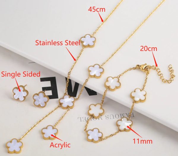 Gold Plated Five Leaf Flower Adjustable Bracelet Gold Plated Five Leaf Flower Adjustable Bracelet