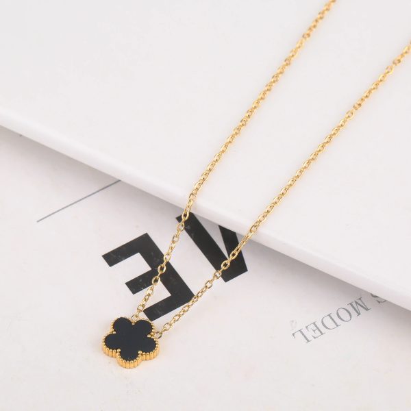 Gold Plated Five Leaf Flower Adjustable Bracelet Gold Plated Five Leaf Flower Adjustable Bracelet