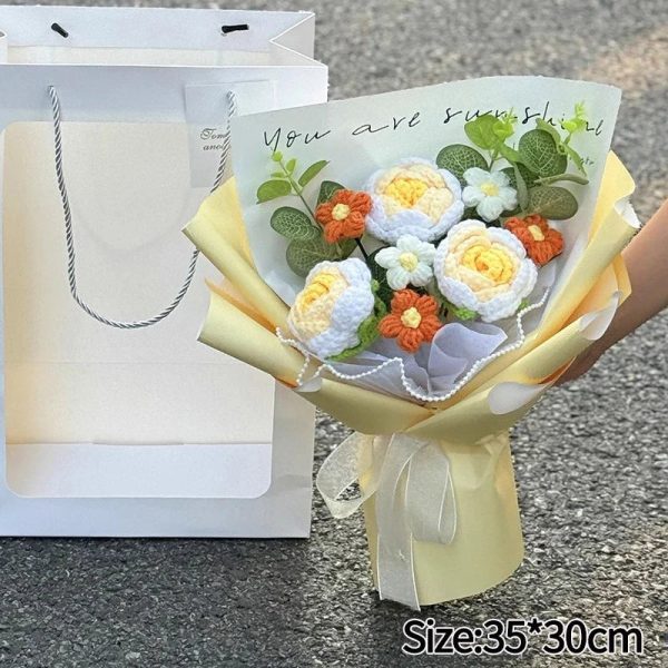 Hand-Woven Rose Flower Bouquet Artificial Flowers for Birthday and Valentine's Day