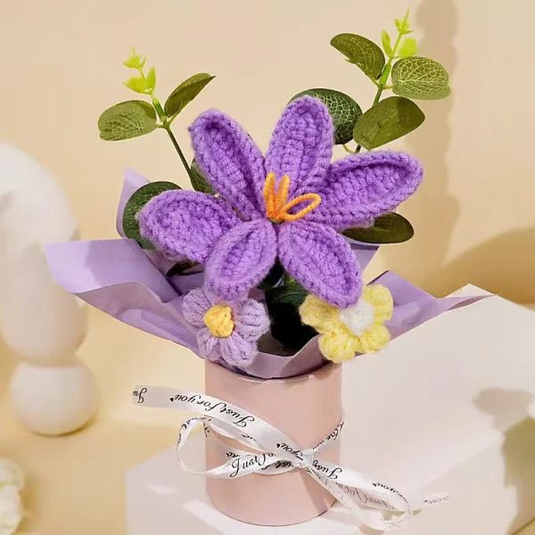 Handcrafted Crochet Rose Bouquet Handcrafted Crochet Rose Bouquet