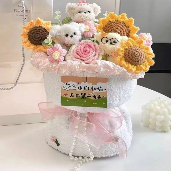 Handmade Crochet Rose and Sunflower Bouquet for Special Occasions Handmade Crochet Rose and Sunflower Bouquet for Special Occasions