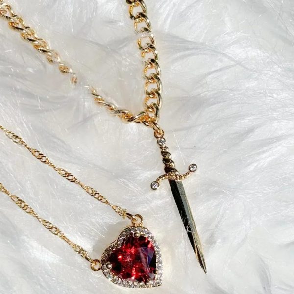 Heart and Sword Zircon Pendant Necklace Set Heart and Sword Zircon Pendant Necklace Set