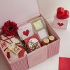 Heart-Shaped Scented Candle for Romantic Gifts