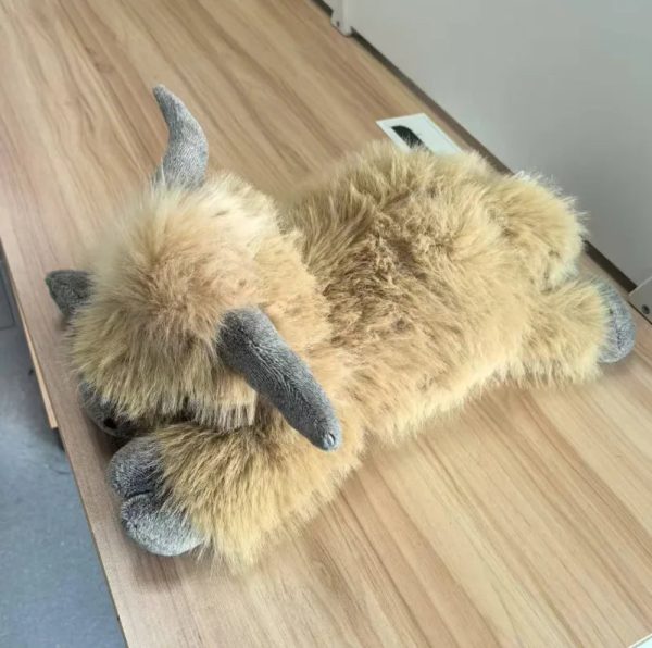 Highland Cow Plush Doll 45cm Highland Cow Plush Doll 45cm
