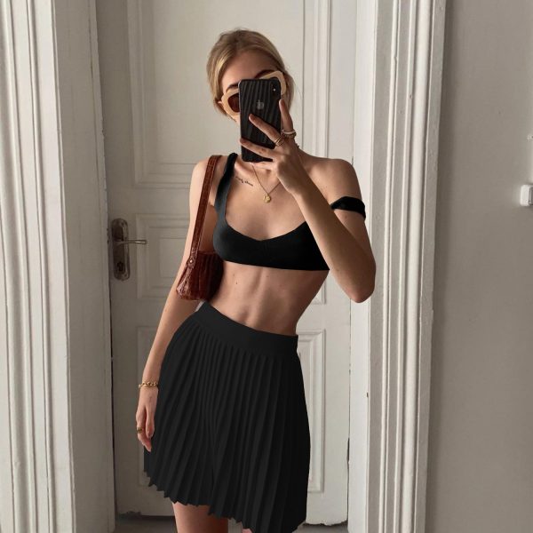 Knit Crop Top And Pleated Skirt Set Knit Crop Top And Pleated Skirt Set