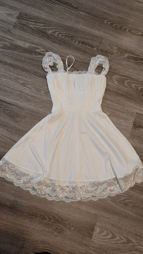 Lace Strap Sleeveless Loose Mini Dresses Lace Strap Sleeveless Loose Mini Dresses