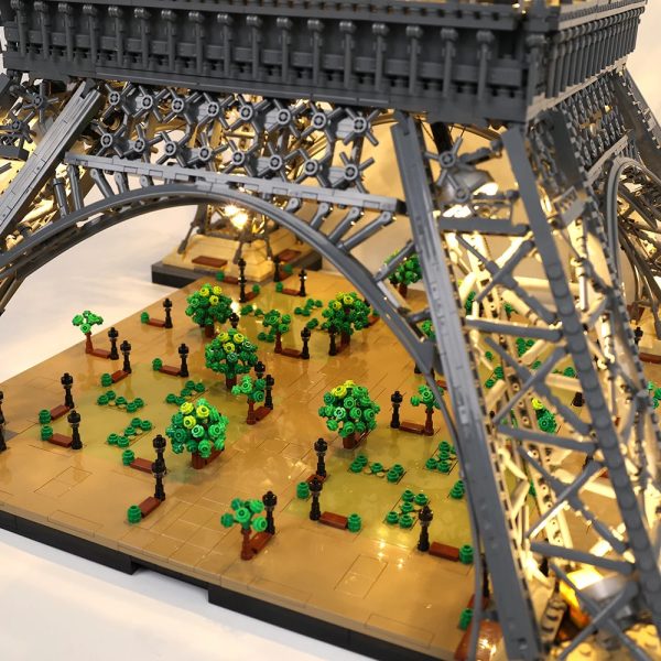 Led Light Kit For Eiffel Tower PARIS World Famous Architecture Building Blocks Led Light Kit For Eiffel Tower PARIS World Famous Architecture Building Blocks