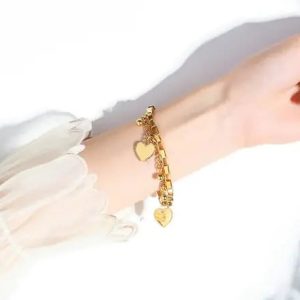 Love Heart Bead Bracelet