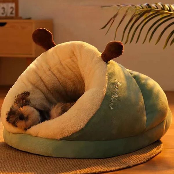 MADDEN Slipper-Shaped Dog Bed MADDEN Slipper-Shaped Dog Bed