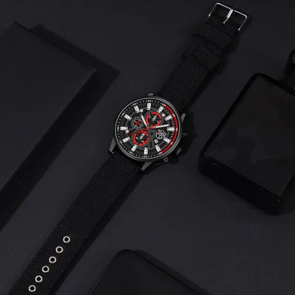 Men’s Minimal Quartz Watch Necklace and Bracelet Set Men’s Minimal Quartz Watch Necklace and Bracelet Set