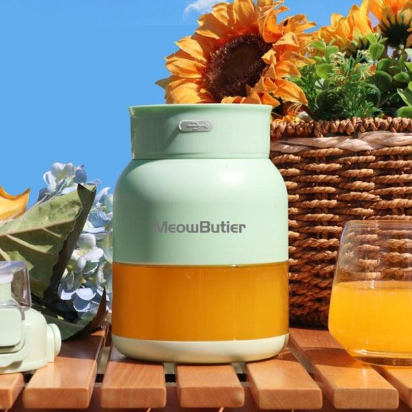 Mini Portable Compact Blender Juicer Mini Portable Compact Blender Juicer