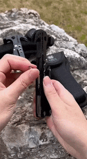 Multifunctional Pliers With Folding Nail Hammer Multifunctional Pliers With Folding Nail Hammer
