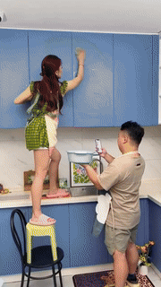 Multifunctional Triangle Self-Draining Lazy Mop