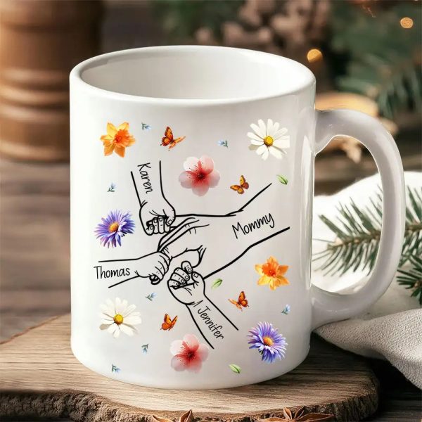 Personalized Mug for Mom & Grandma Meaningful Family Connection Gift with Custom Names & Hand-Holding Illustration Personalized Mug for Mom & Grandma Meaningful Family Connection Gift with Custom Names & Hand-Holding Illustration