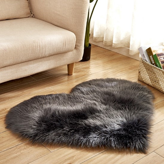 Plush Heart Shaped Carpet Non-Slip Mat Fluffy Rug Floor Plush Heart Shaped Carpet Non-Slip Mat Fluffy Rug Floor