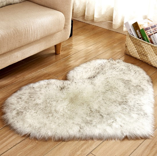Plush Heart Shaped Carpet Non-Slip Mat Fluffy Rug Floor Plush Heart Shaped Carpet Non-Slip Mat Fluffy Rug Floor