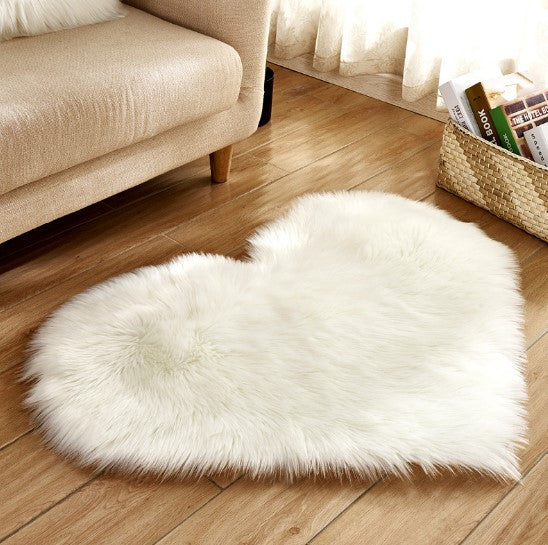 Plush Heart Shaped Carpet Non-Slip Mat Fluffy Rug Floor Plush Heart Shaped Carpet Non-Slip Mat Fluffy Rug Floor
