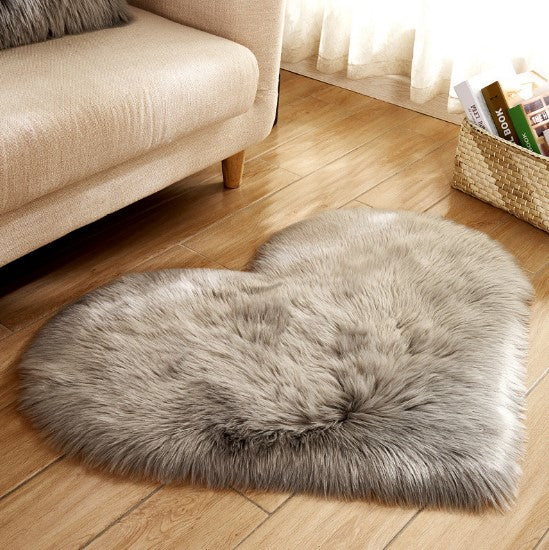 Plush Heart Shaped Carpet Non-Slip Mat Fluffy Rug Floor Plush Heart Shaped Carpet Non-Slip Mat Fluffy Rug Floor