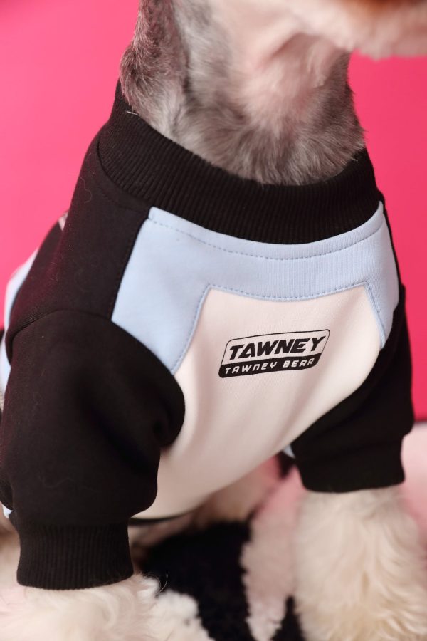 Pullover Dog Sweatshirt With Zipper Pouch Pullover Dog Sweatshirt With Zipper Pouch