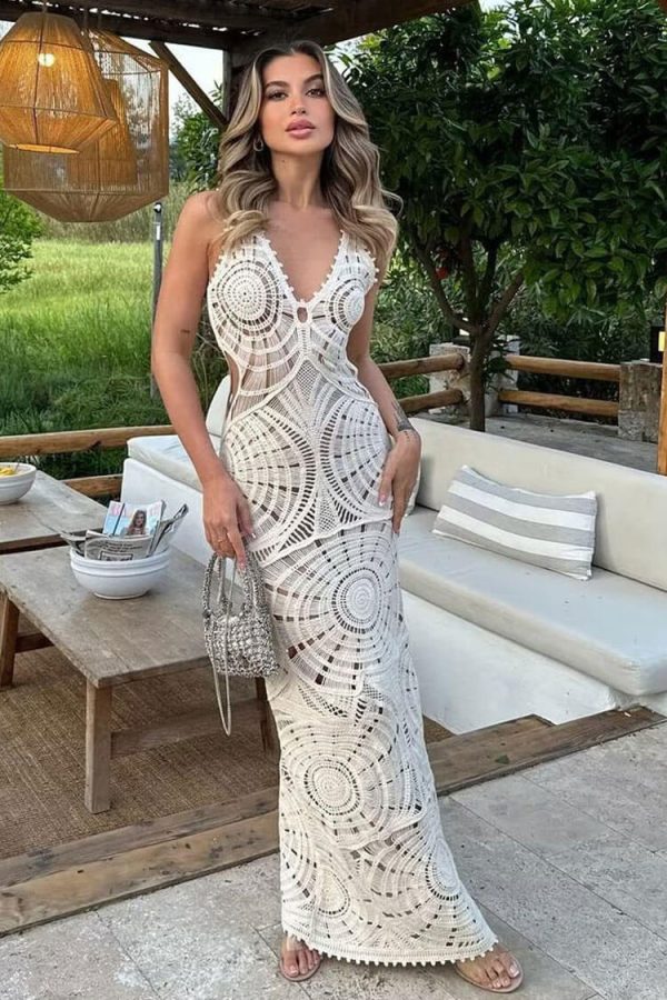 Sexy V Neck Cutout Circle Crochet Open Knit Maxi Beach Vacation Dress - Beige Sexy V Neck Cutout Circle Crochet Open Knit Maxi Beach Vacation Dress - Beige