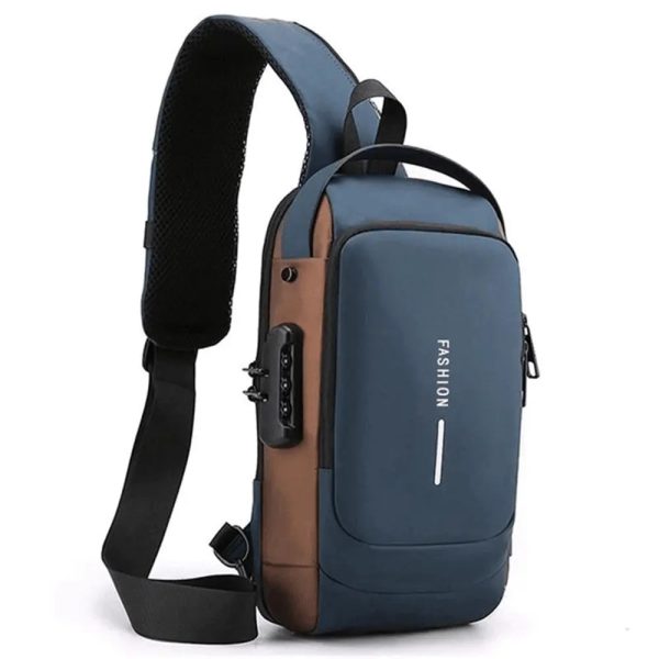Shoulder bag with USB charging Shoulder bag with USB charging