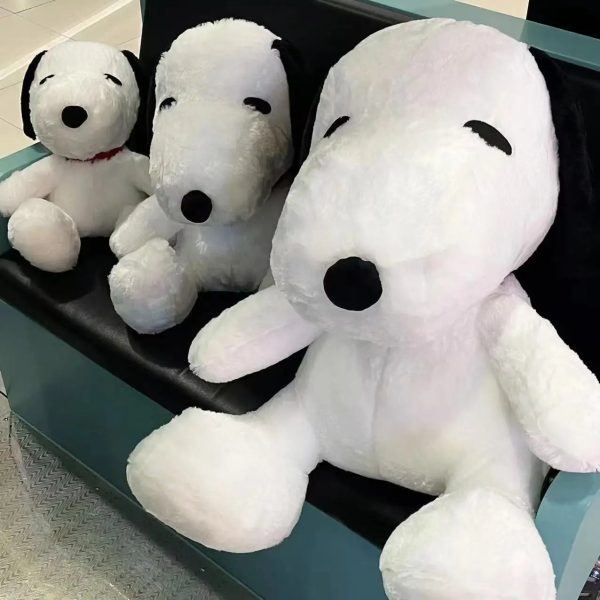 Snoopy Plush Pillow Soft Cuddly Character Doll Snoopy Plush Pillow Soft Cuddly Character Doll